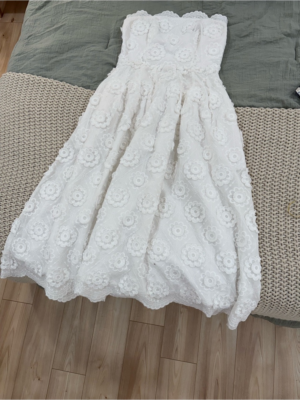 Yumi Kim White Strapless Lace Koko Midi Dress